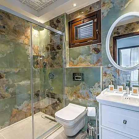 White Garden 5* Каш